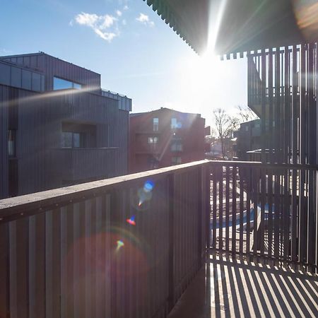 Dream Stay - Brand New Apartment With Balcony & Free Parking Tallinn Ngoại thất bức ảnh