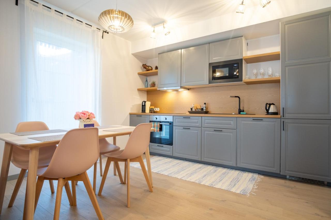 Dream Stay - Brand New Apartment With Balcony & Free Parking Tallinn Ngoại thất bức ảnh