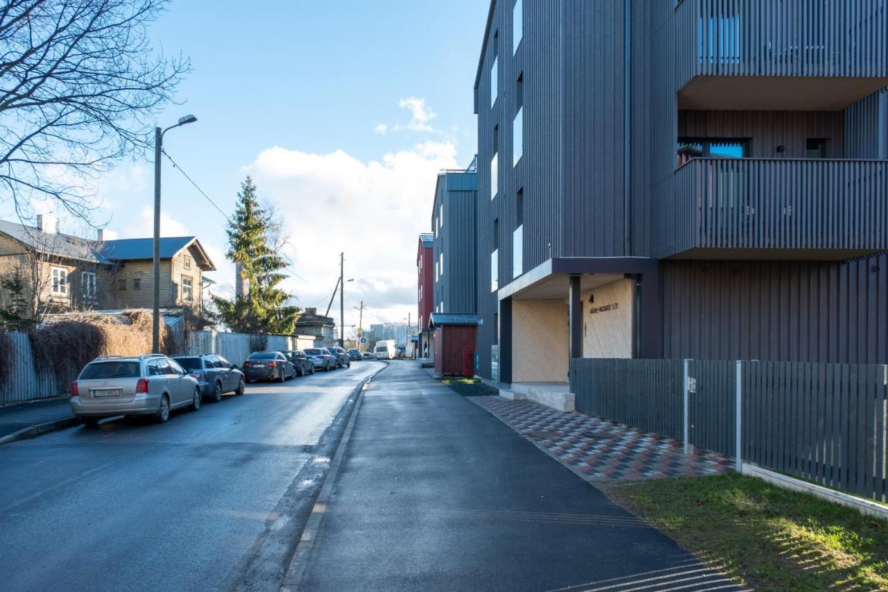 Dream Stay - Brand New Apartment With Balcony & Free Parking Tallinn Ngoại thất bức ảnh